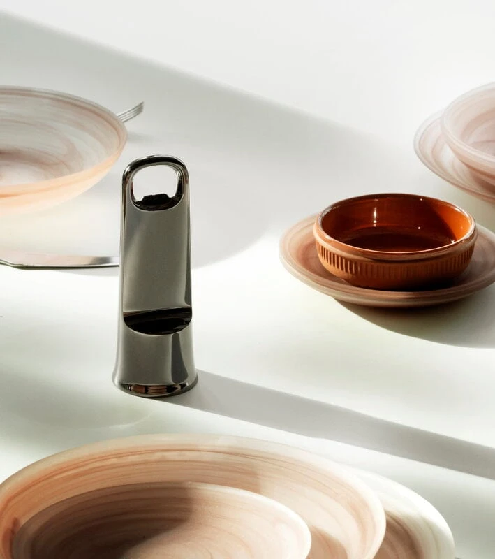 Normann Copenhagen Cosmic Glasteller, 27 Cm, Braun 7 Normann Copenhagen Cosmic Glasteller, 27 Cm, Braun – Bild 5