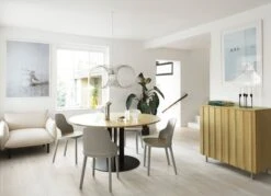 Normann Copenhagen Coil Pendelleuchte, 90 cm, Edelstahl -Normann Copenhagen 2022 Scala Table H75 50cm Oak Allez Chair Molded Wicker Warm Grey Coil Lamp 0 H566