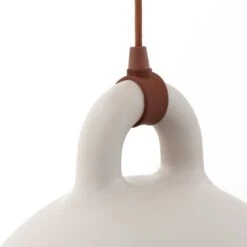 Normann Copenhagen Bell Pendelleuchte, S, Sandbeige 9 Normann Copenhagen Bell Pendelleuchte, S, Sandbeige -Normann Copenhagen 214NormannCopenhagen iso 1