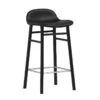 Normann Copenhagen Form Barhocker, 65 cm, Eiche Schwarz - Schwarzes Ultra-Leder 1 Normann Copenhagen Form Barhocker, 65 cm, Eiche Schwarz - Schwarzes Ultra-Leder -Normann Copenhagen 359NormannCopenhagen