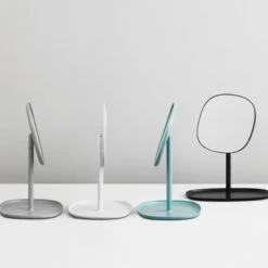 Normann Copenhagen Flip Spiegel, Grau 7 Normann Copenhagen Flip Spiegel, Grau -Normann Copenhagen 382 NormannCopenhagen iso