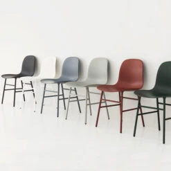 Normann Copenhagen Form Stuhl, Schwarzer Stahl – Schwarz -Normann Copenhagen 425 NormannCopenhagen iso