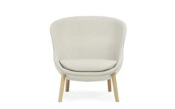Normann Copenhagen Hyg Loungesessel, Niedrig, Eiche - Main Line Flax 20 6 Normann Copenhagen Hyg Loungesessel, Niedrig, Eiche - Main Line Flax 20 -Normann Copenhagen 603800 Hyg Lounge Chair Low Oak MLF20 02