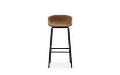 Normann Copenhagen Hyg Barhocker, 75 cm, Schwarz – Brandy Leder Ultra 7 Normann Copenhagen Hyg Barhocker, 75 cm, Schwarz – Brandy Leder Ultra -Normann Copenhagen 604092 Hyg Barstool 75cm Full Uph Steel Black Ultra 41574 02