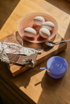 Normann Copenhagen Cosmic Glasteller, 21 Cm, Braun 12 Normann Copenhagen Cosmic Glasteller, 21 Cm, Braun -Normann Copenhagen Ruoka6 huhtikuu23