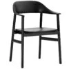 Normann Copenhagen Herit Armlehnstuhl, Eiche Schwarz – Schwarz 1 Normann Copenhagen Herit Armlehnstuhl, Eiche Schwarz – Schwarz -Normann Copenhagen nc herit tuoli kasinoja musta mv2
