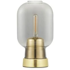 Normann Copenhagen Amp Tischlampe, Rauchfarben / Messing