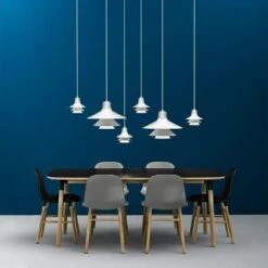 Normann Copenhagen Form Stuhl, Schwarz/Eiche -Normann Copenhagen normann copenhagen form stuhl weiss eiche 1