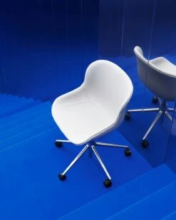 Normann Copenhagen Hyg Drehstuhl 5W, Aluminium / Weiß 5 Normann Copenhagen Hyg Drehstuhl 5W, Aluminium / Weiß -Normann Copenhagen normann copenhagen hyg drehstuhl 5w 2